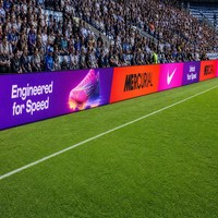 Module d'affichage LED extérieur P10 à économie d'énergie 320*160mm, mur vidéo LED couleur haute contrastation pour événements sportifs