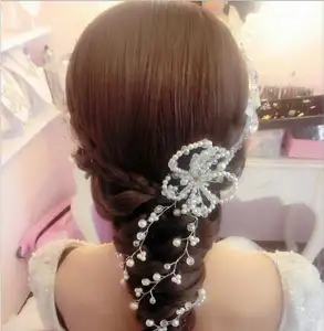 Koreanischer Stil Perlenblumen-Haarkamm Haarspitzen handgefertigte Brautkopfbedeckung HA-1365 Hochzeit Haarzubehör Haarkamme