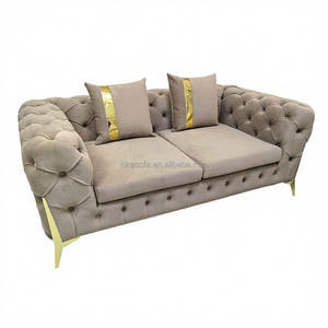 Sofá Chesterfield de Dos Plazas con Patas de Metal Dorado, Tapizado en Terciopelo, con Relleno de Esponja, <span class=keywords><strong>para</strong></span> Hotel, Villa o Hogar - Product Image 4