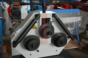 Piegatrice Idraulica Elettrica per Profili, Macchina per Curvatura di <span class=keywords><strong>Tubi</strong></span> in <span class=keywords><strong>Acciaio</strong></span> e Alluminio - Product Image 4