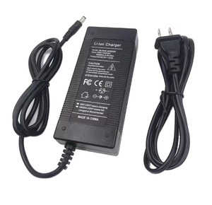 Adaptateur d'alimentation de bureau 40W avec prise UE et câble de 1.8M pour les équipements de bureau et les applications d'éclairage LED - Product Image 3