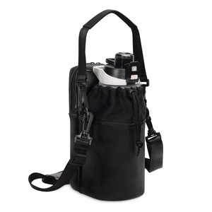 Sac de transport isotherme pour bouteille d'eau de 32 oz pour la randonnée et la marche, avec sangle et poche pour téléphone - Product Image 1