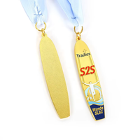 Médaille de surf personnalisée avec logo, en alliage de zinc, émail souple, placage or, pour événements aquatiques de surf, avec ruban imprimé