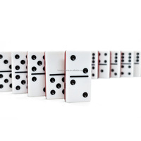 Jeu de dominos laminé noir et blanc sur mesure de qualité supérieure, deux couches, jeu de société pour adultes, prix de gros, jeu de table