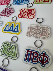 Portachiavi in Acrilico Colorato per Confraternite, Personalizzato con Lettere Greche, Regalo Ispirato alle Confraternite - Product Image 5