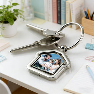 Porte-clés rotatif vierge en alliage de zinc pour sublimation, en forme de maison, double face, pour photos, idéal pour la personnalisation DIY et les fournitures cadeaux - Product Image 3