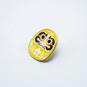 Pin esmalte duro personalizado 3D relieve lijado plateado automovilismo solapa metal, para mochilas y bolsos pins alibaba - Product Image 2