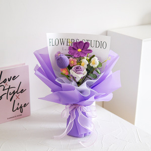 Flores Artificiales Hechas a Mano, Ramo de Flores de Ganchillo con Lirios, Rosas y Tulipanes para Regalo del Día de San Valentín o del Día de la Madre - Product Image 3