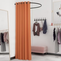 Rideaux de séparation plissés simples de couleur unie en forme de U pour la maison moderne et les vestiaires dans les magasins de vêtements