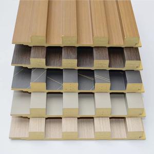 แผ่นผนังพีวีซี WPC สไตล์ยุโรปที่ทันสมัยดีไซน์คลาสสิกพร้อมฟังก์ชั่นกันน้ำ - Product Image 5