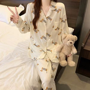 Nouveau Design 2025 doux pyjamas revers ample confortable grande taille mignon teckel imprimé ensemble de vêtements de nuit pour femmes - Product Image 5