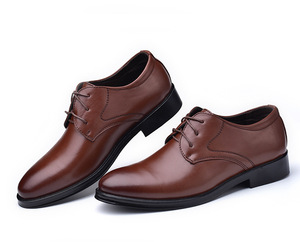 2023 nuove <span class=keywords><strong>scarpe</strong></span> in pelle da uomo <span class=keywords><strong>scarpe</strong></span> da uomo formali da lavoro stringate <span class=keywords><strong>tutto</strong></span> abbinato a <span class=keywords><strong>scarpe</strong></span> casual - Product Image 1