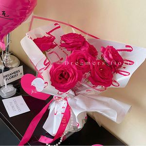 Papier d'emballage en tissu recyclable enduit de PVC imperméable simple face 56x56cm JIEMI pour l'emballage des fleurs, la Saint-Valentin, la fête des mères - Product Image 2