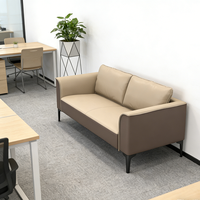 Canapé de bureau au design tendance, ensemble de canapés de réception exécutifs avec housses amovibles, canapé en cuir de style moderne pour bureaux.