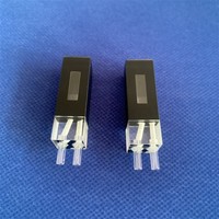 Micro-cuvette d'analyseurs biochimiques cellulaires à flux continu auto-masquant