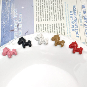 Accesorios de joyería DIY, dijes de resina con forma de caballo de 5.5 cm para pinzas de pelo, fundas de teléfono, imanes de nevera, regalo. - Product Image 4