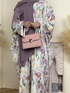 طقم عباية وشال مفتوحة من الأمام بتصميم كيمونو، إصدار شالوت لصيف ورمضان وعيد 2025، لباس يومي للنساء المسلمات بطبعة زهور محتشمة - Product Image 3