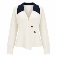 Cardigan sur mesure 100% laine, col marine, style enveloppant, boutons dorés, ivoire, élégant pour femme
