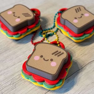 FUSEJOY3D Pendentif à pression en forme de bouton de jouet, série Miu, simulation d'impression 3D, motif pain grillé et sandwich mignon - Product Image 1