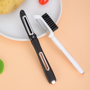 Manuel d'éplucheur de fruits et légumes multifonction en acier inoxydable <span class=keywords><strong>japonais</strong></span> pour cuisine commerciale et restaurant avec brosse - Product Image 3