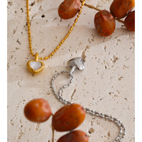 Collier pendentif cœur en acier inoxydable plaqué or JINYOU 7683 avec incrustation de coquillage, collier ras du cou pour femmes