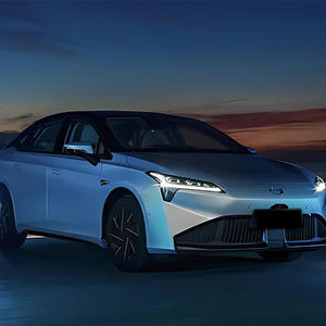 Aion S, la dernière voiture familiale la plus vendue avec une autonomie maximale de 610km, à quatre portes et cinq places, est en vente en stock - Product Image 5