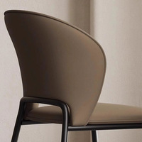 Chaise de salle à manger avec dossier, style italien moderne et minimaliste, en cuir rembourré, pour la maison, restaurant haut de gamme, table à thé