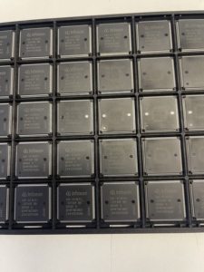 Microcontrôleur 16 bits standard GXT SAF-XC167CI-32F40F BB-A TQFP-144 SMD/SMT Malaisie - Product Image 2