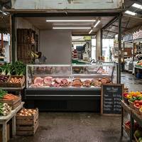 Vitrine réfrigérée sur mesure en acier inoxydable avec porte coulissante en verre pour supermarché commercial, viande et fromage