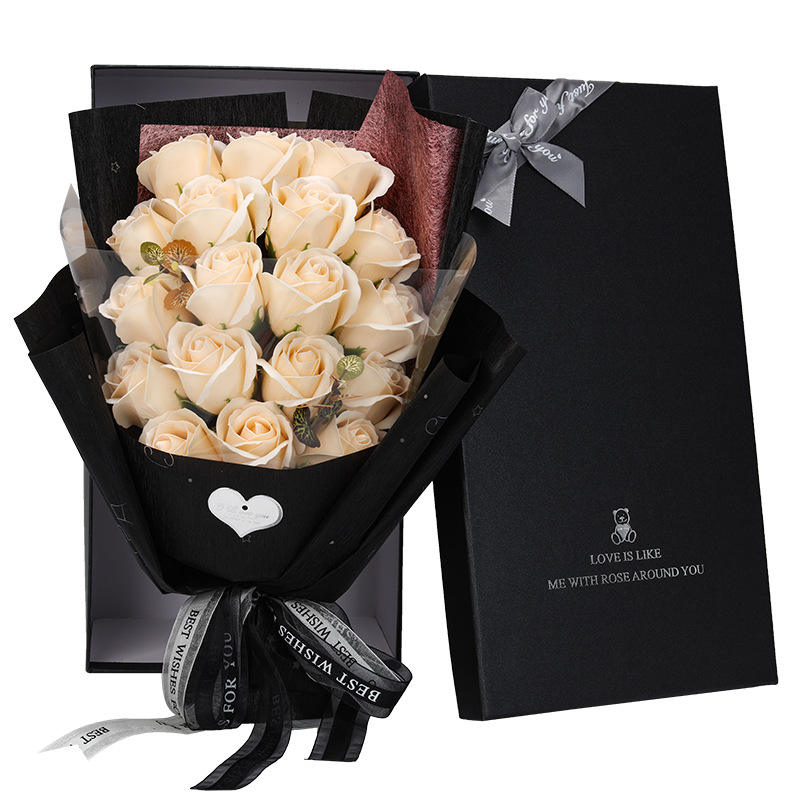Bear box 18 classic champagne flowers