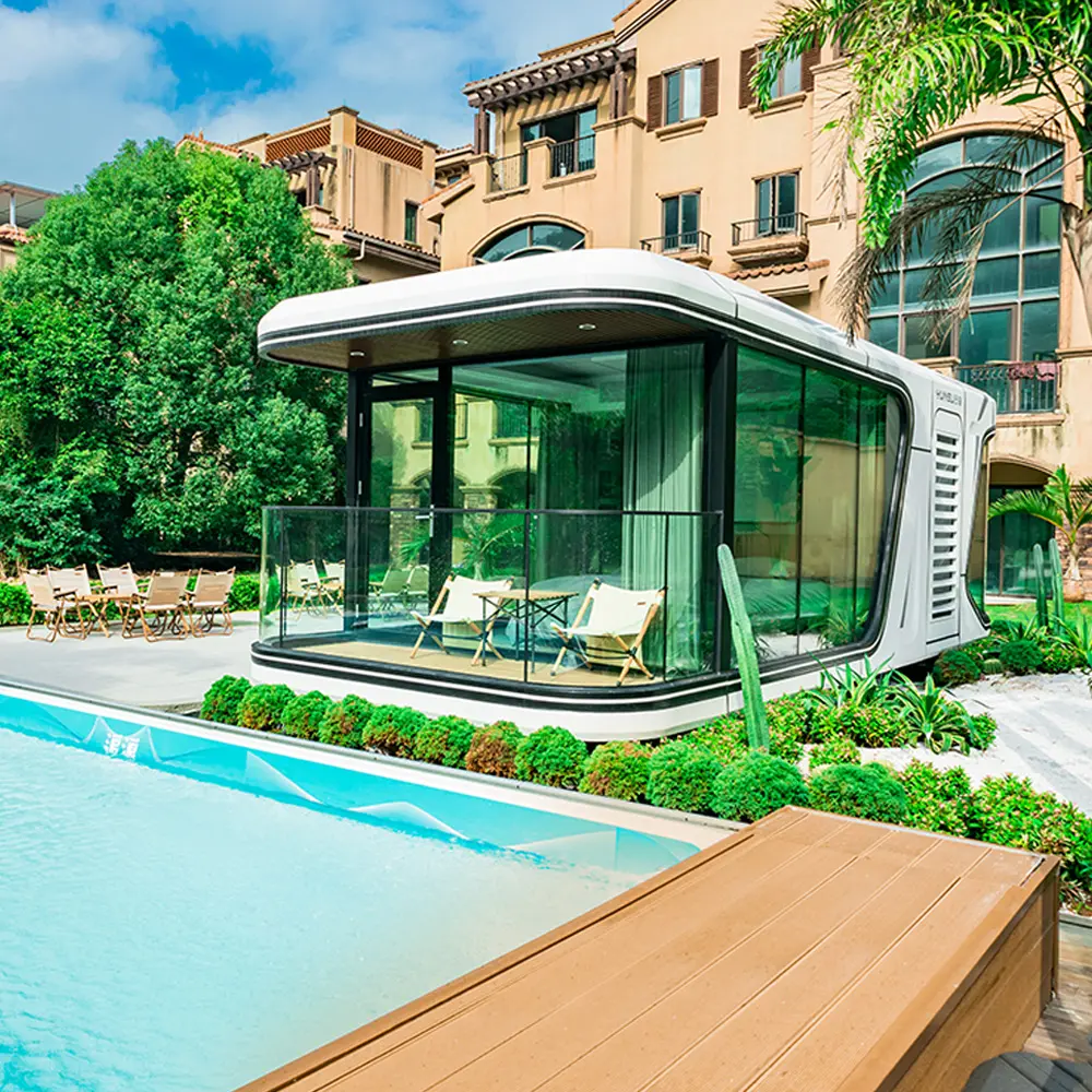 Petite maison en verre OEM de 40 pieds Maison d'hôtel préfabriquée Maison modulaire de luxe avec cuisine Salle de bain