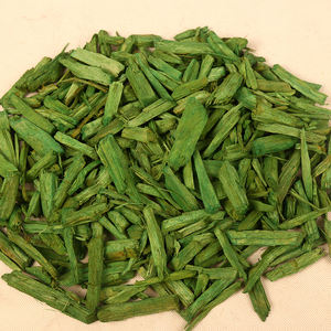 Paillis d'écorce <span class=keywords><strong>de</strong></span> <span class=keywords><strong>pin</strong></span> biologique blocs <span class=keywords><strong>de</strong></span> copeaux <span class=keywords><strong>de</strong></span> bois écologiques colorés sciure <span class=keywords><strong>de</strong></span> bois pour paysage vert ornement <span class=keywords><strong>de</strong></span> jardin extérieur - Product Image 1