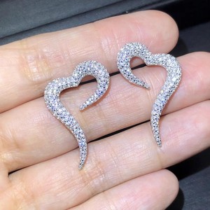 Orecchini a perno a cuore aperto, eleganti e minimalisti, da donna, alla moda, per uso quotidiano, idea regalo - Product Image 2