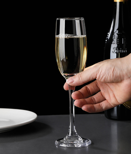 <span class=keywords><strong>Copas</strong></span> Elegantes con Tallo de 6oz, Clásicas, Sin Plomo, <span class=keywords><strong>para</strong></span> Fiestas de Cumpleaños y Bodas, <span class=keywords><strong>para</strong></span> <span class=keywords><strong>Vino</strong></span> <span class=keywords><strong>Espumoso</strong></span> - Product Image 1