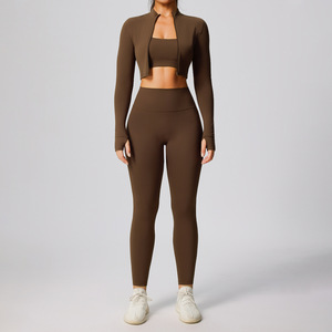 Conjunto de Yoga con Chaqueta de Cierre Completo y Tela Cloud, Talla Europea, Bra y Leggings para Mujer, Ropa Deportiva Transpirable para Entrenamiento - Product Image 5