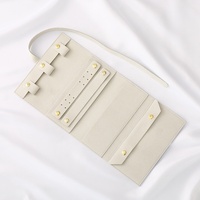 Sac de rangement portable multifonction en microfibre avec gravure personnalisée pour bijoux, boucles d'oreilles, bagues, colliers, montres