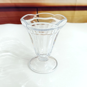 Gobelet à yaourt à <span class=keywords><strong>pied</strong></span> 250 ml réutilisable en polycarbonate, <span class=keywords><strong>verre</strong></span> à dessert transparent en plastique, <span class=keywords><strong>verre</strong></span> à crème glacée - Product Image 4