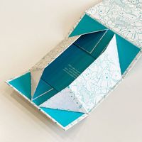 Nouvel arrivage de boîte-cadeau magnétique mat de logo personnalisé Fo simple et élégante pliante en papier boîtes-cadeaux emballage de perruque avec brillant