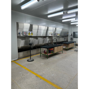 Gabinete de Pulido por Agua, Pulidora Húmeda L5000 W1080 H2250 para Taller de Pulido de Autopartes, Personalizable, con Certificación CE - Product Image 3