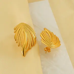 Benzersiz kişilik yeni paslanmaz çelik yaprak kadın küpe 18K altın moda küpe kadın su geçirmez takı