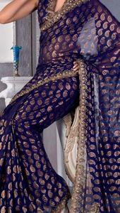 Saree de créateur avec broderie lourde pour la fête de mariage et le festival. Beau saree pour femme avec chemisier. - Product Image 2