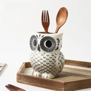 批发3D浮雕卡通猫头鹰形陶瓷炊具勺子支架陶瓷家用厨具支架