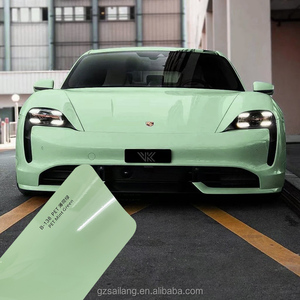 Vinilo Verde Menta para Envolver Autos, Vinilo Verde Metálico para Carrocería Completa, Vinilo para Autos <span class=keywords><strong>de</strong></span> 5 pies por 64 pies, <span class=keywords><strong>Película</strong></span> para Cambiar el Color del Auto - Product Image 1
