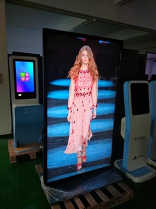 Pantalla Digital de Señalización de 70 Pulgadas con Pantalla Completa, Exhibición Publicitaria con Soporte de Piso, Reproductor Multimedia 4k, Kiosco con Pantalla Táctil - Product Image 3