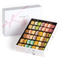 Boîte à Macaron personnalisable avec fermeture magnétique et affichage imprimé design pliable fantaisie matériaux recyclés doublure éponge laminage mat