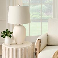 Lampe de table en céramique blanche naturelle de 23 pouces pour chambre à coucher, salon, salle à manger, bureau avec abat-jour blanc