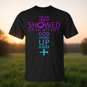 Le jour où le cancer est apparu dans ma vie, Dieu est apparu dans une version plus grande - T-shirt - Product Image 3