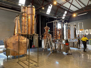 Ace 100L Distillateur d'alambic en cuivre certifié CE Équipement de distillation des boissons et du vin multi-usages pour le whisky, la vodka et le brandy - Product Image 6