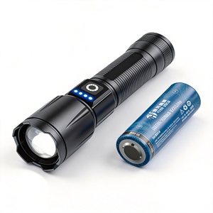 Linterna de Alta Intensidad con Cuatro Colores de Luz, Largo Alcance, Zoom Telescópico, Diseño Compacto de Aleación de Aluminio - Product Image 2