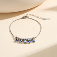 VEWANT Chaîne de cheville hypoallergénique en acier inoxydable plaqué or 18 carats avec œil turc porte-bonheur, bijou de mode estival de haute qualité